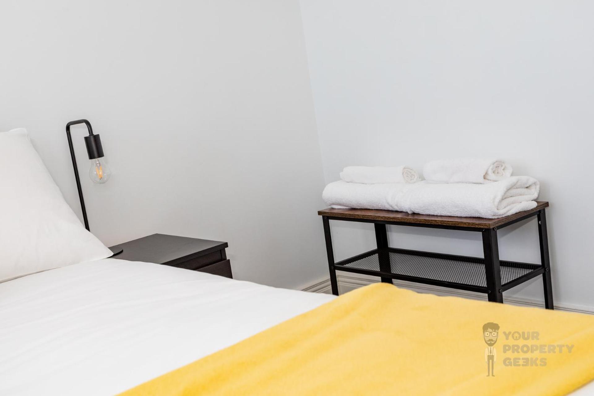 Attic Style 2 Bed Duplex Apartment With Rooftop Patio Belfast Kültér fotó