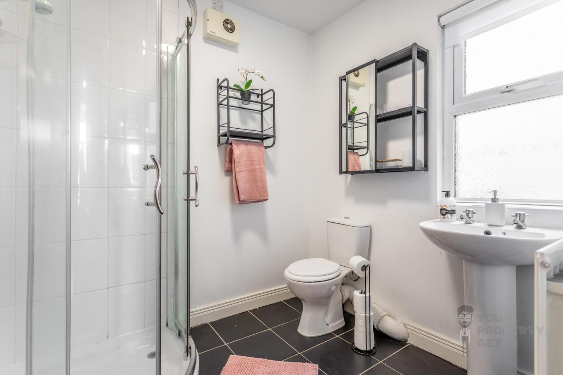 Attic Style 2 Bed Duplex Apartment With Rooftop Patio Belfast Kültér fotó