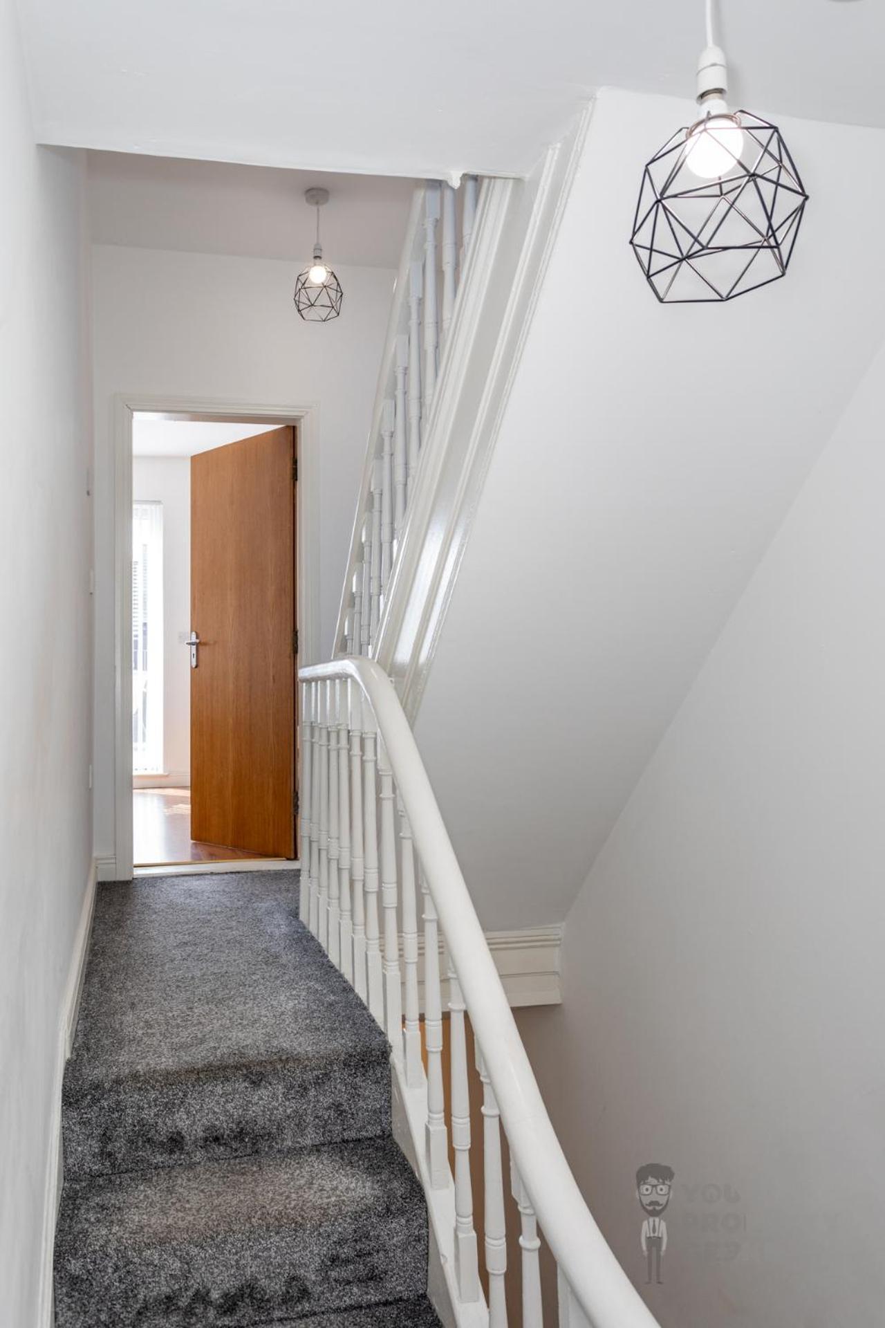 Attic Style 2 Bed Duplex Apartment With Rooftop Patio Belfast Kültér fotó